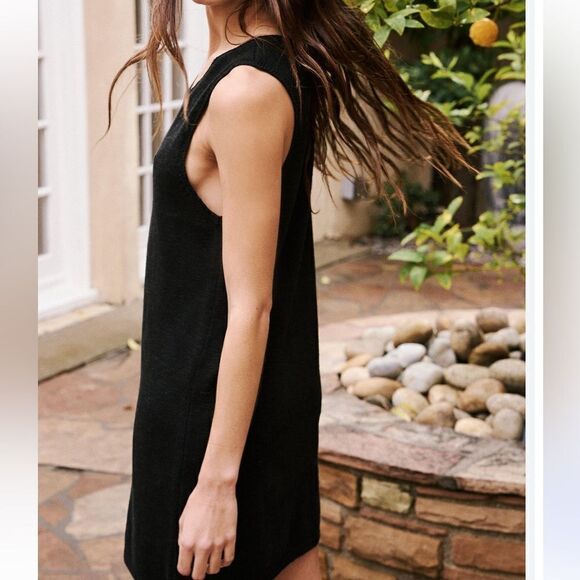 NWOT Free People Nina Sweater Mini Dress Black Beach XS Sleeveless Crew Flowing - Picture 3 of 11